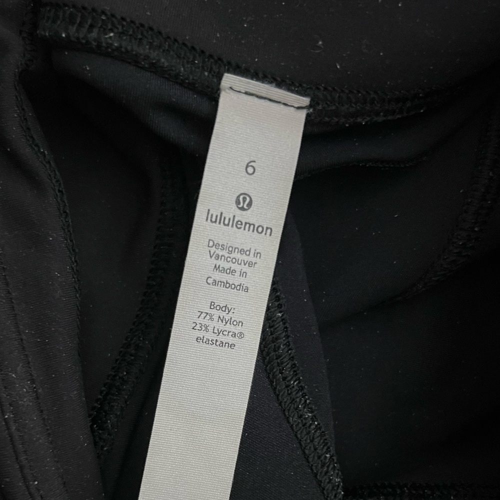 Lululemon wunder train, size 6